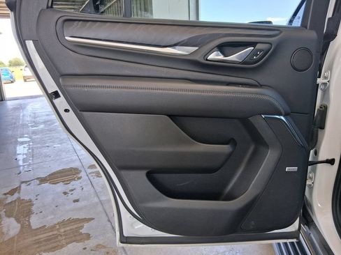 Used 2023 GMC Yukon Denali RWD image 22