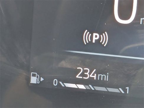 Used 2024 BMW X5 xDrive40i w/ Premium Package image 19