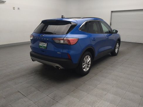 Used 2020 Ford Escape SE AWD/4WD image 9