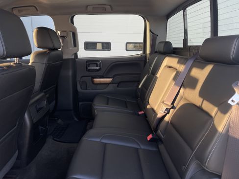 Used 2016 Chevrolet Silverado 3500 LTZ image 26