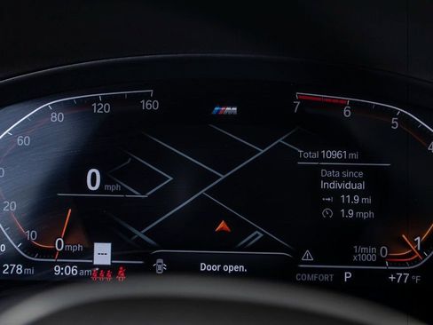 Used 2024 BMW X4 xDrive30i w/ M Sport Package image 24