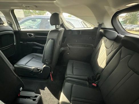 Used 2022 Kia Sorento SX AWD/4WD image 3