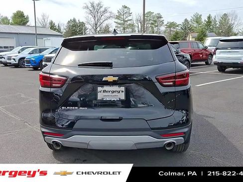 New 2025 Chevrolet Blazer LT image 8