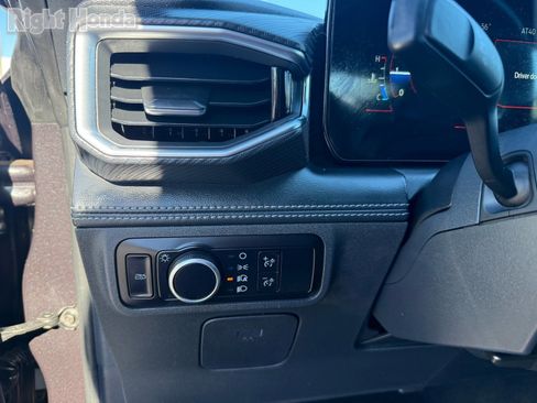 Used 2024 Ford Mustang Premium image 14