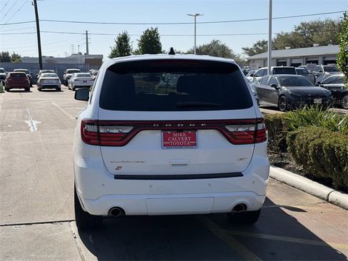 Used 2023 Dodge Durango GT image 6