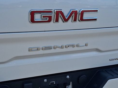 Used 2023 GMC Sierra 1500 Denali w/ Denali Reserve Package AWD/4WD image 31