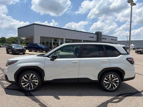 New 2026 Subaru Forester Touring AWD/4WD image 4