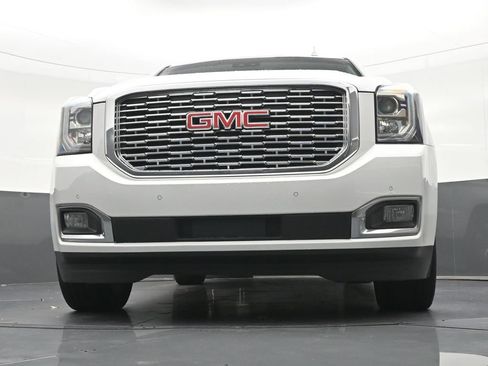 Used 2020 GMC Yukon XL Denali w/ Denali Ultimate Package RWD image 31