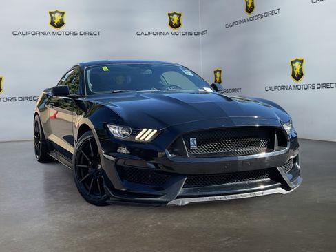 Used 2016 Ford Mustang Shelby GT350 w/ Track Package image 3