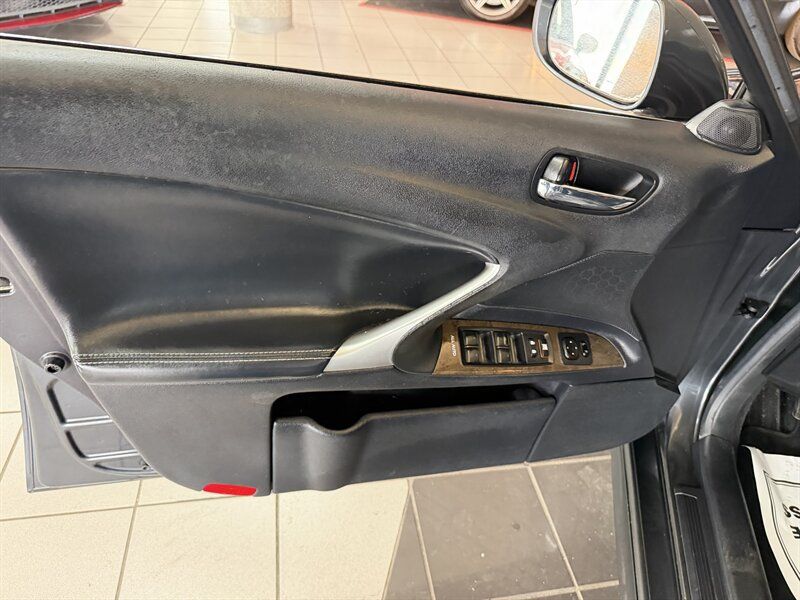 Used 2009 Lexus IS 250 AWD w/ Premium Pkg image 20