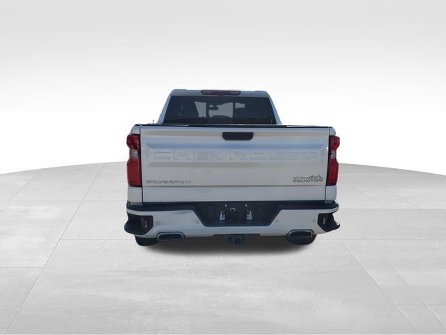 Used 2024 Chevrolet Silverado 1500 High Country w/ High Country Premium Package AWD/4WD image 5