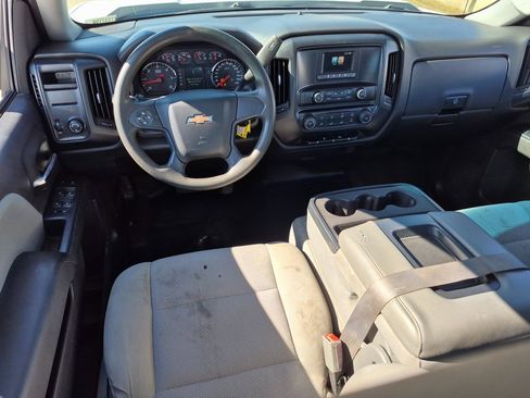 Used 2016 Chevrolet Silverado 1500 W/T image 2