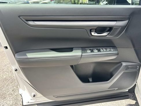 Used 2026 Honda CR-V EX image 17