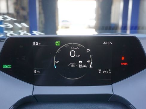 New 2026 Toyota Prius Plug-In Hybrid FWD image 5