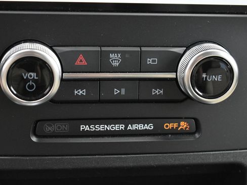 Used 2024 Ford Edge SE AWD/4WD image 27
