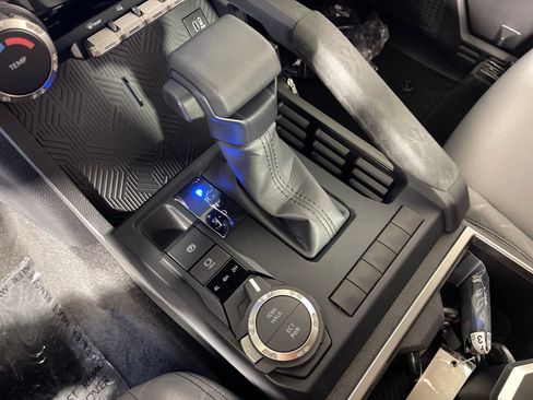 New 2026 Toyota Tacoma SR5 AWD/4WD image 24