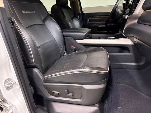 Used 2019 RAM 2500 Laramie image 51