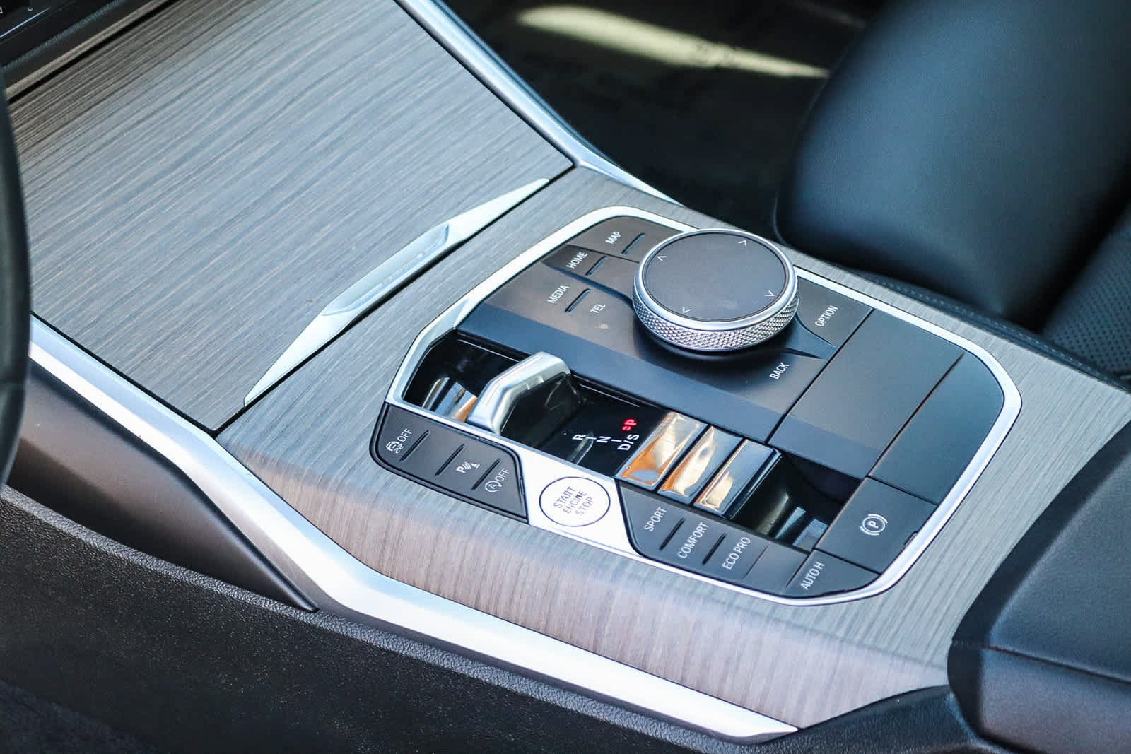 Used 2025 BMW 330i Sedan RWD image 19