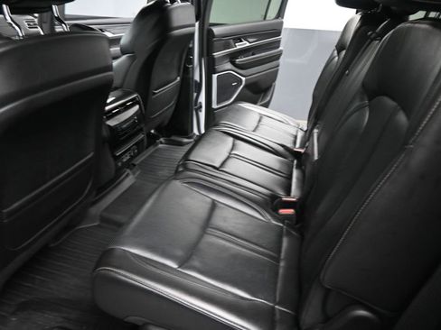 Used 2022 Jeep Wagoneer Series I w/ Premium Group I RWD image 17