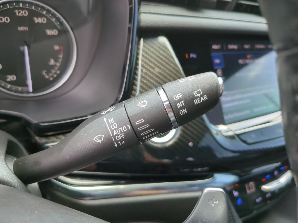 Used 2024 Cadillac XT6 Sport AWD/4WD image 39