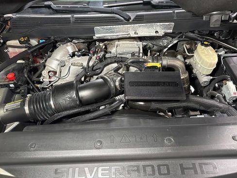 Used 2017 Chevrolet Silverado 3500 LT w/ LT Convenience Package AWD/4WD image 6