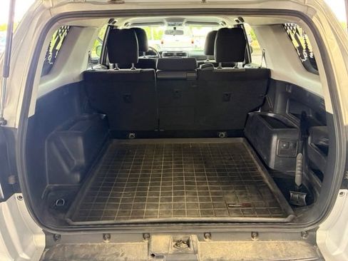 Used 2016 Toyota 4Runner SR5 AWD/4WD image 11