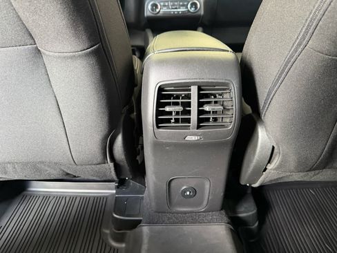 Certified 2023 Ford Escape Active AWD/4WD image 11