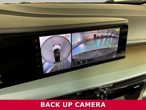 Certified 2025 Nissan Murano SL w/ Cargo Package AWD/4WD image 13