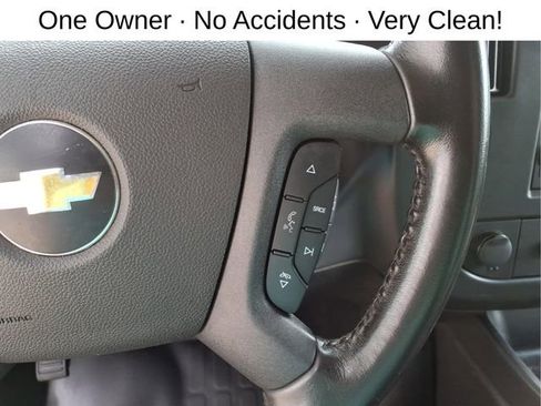 Used 2021 Chevrolet Express 3500 w/ Driver Convenience Package RWD image 17