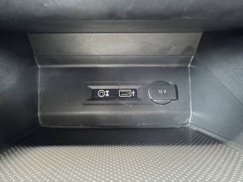 Used 2019 Volkswagen Atlas SE FWD image 26