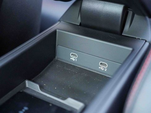 Used 2024 Porsche 911 Carrera 4 GTS w/ Premium Package image 85