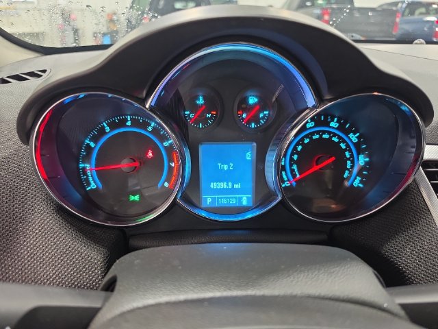 Used 2011 Chevrolet Cruze LTZ FWD image 7