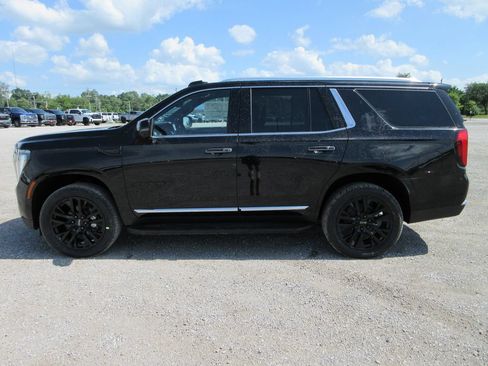 New 2026 GMC Yukon Elevation w/ Elevation Premium Package AWD/4WD image 7