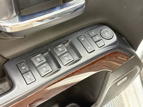 Used 2018 GMC Sierra 1500 SLT w/ Texas SLT Premium Package image 12