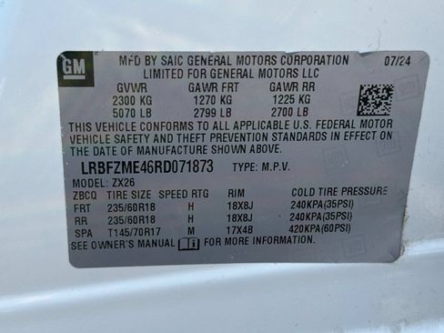 Used 2024 Buick Envision Preferred AWD/4WD image 56
