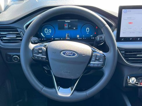 Used 2023 Ford Escape Platinum w/ Premium Technology Package image 12