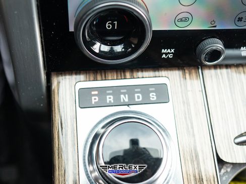 Used 2018 Land Rover Range Rover Long Wheelbase Supercharged image 34