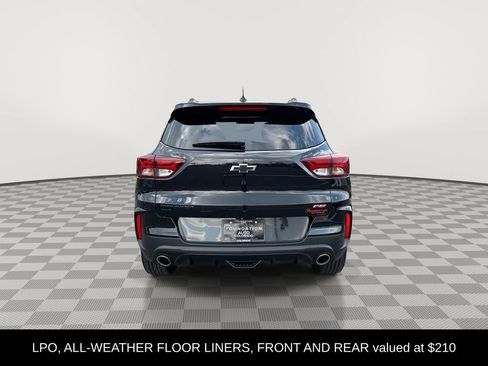 Certified 2023 Chevrolet TrailBlazer RS w/ Sun and Liftgate Package AWD/4WD image 11