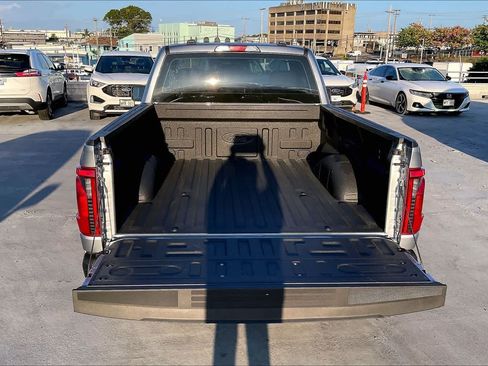 Used 2025 Ford F150 XL AWD/4WD image 18