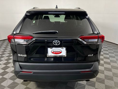 Certified 2024 Toyota RAV4 XLE FWD image 6