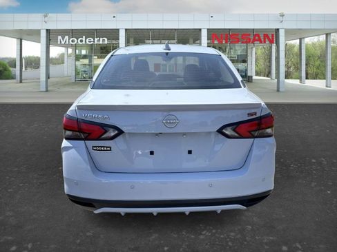 Certified 2024 Nissan Versa SR w/ Electronics Package FWD image 5
