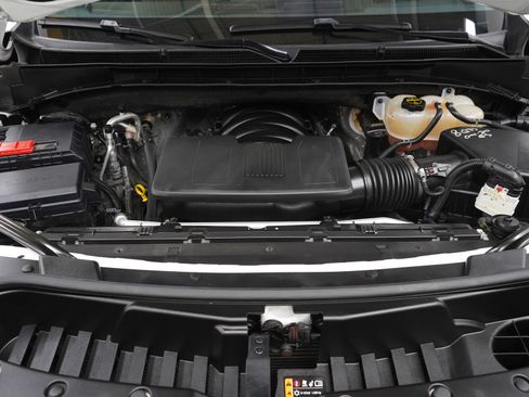 Used 2025 GMC Yukon Denali image 30