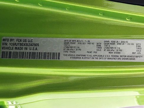 New 2025 Jeep Gladiator Rubicon w/ Safety Group image 30