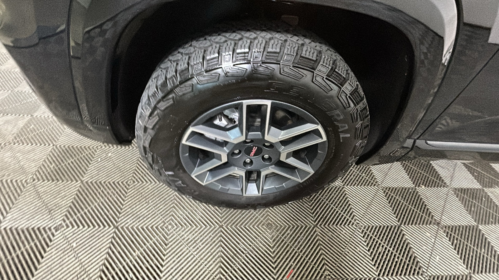 New 2026 GMC Terrain AT4 w/ Technology Package II AWD/4WD image 11
