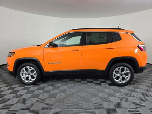 New 2026 Jeep Compass Latitude image 7