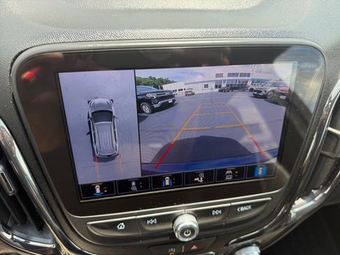 Used 2022 Chevrolet Equinox RS w/ Infotainment Package AWD/4WD image 20