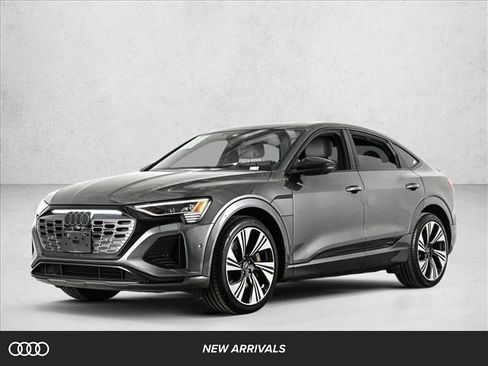 Used 2024 Audi Q8 e-tron Prestige w/ Prestige Package image 1