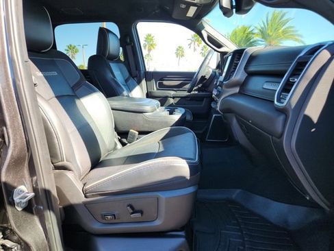 Used 2022 RAM 2500 Laramie w/ Night Edition image 21