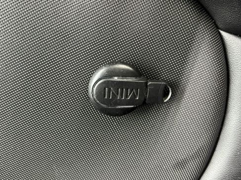 Used 2015 MINI Cooper S image 46