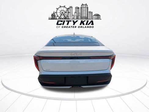 New 2026 Kia K4 FWD image 5